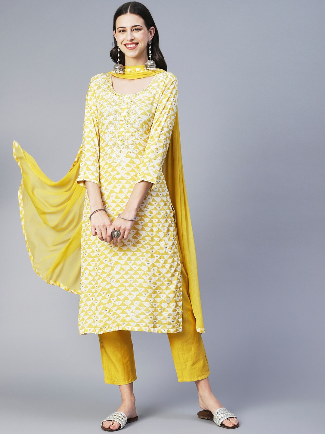 

FASHOR Women Printed Thread Work Kurta With Trousers & Dupatta, Yellow