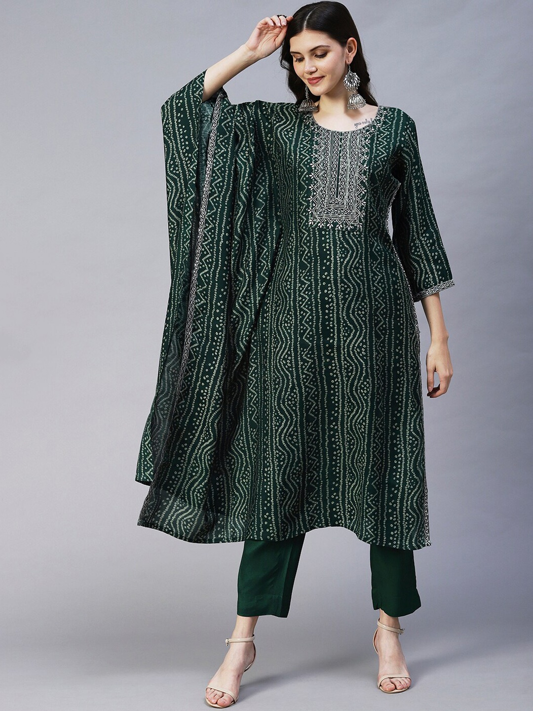 

FASHOR Women Bandhani Printed Mirror Work Kurta With Trousers & Dupatta, Green