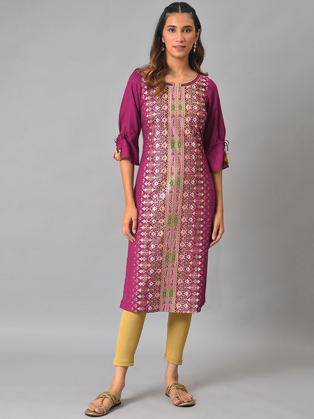 

AURELIA Ethnic Motifs Printed Bell Sleeves Kurta, Purple