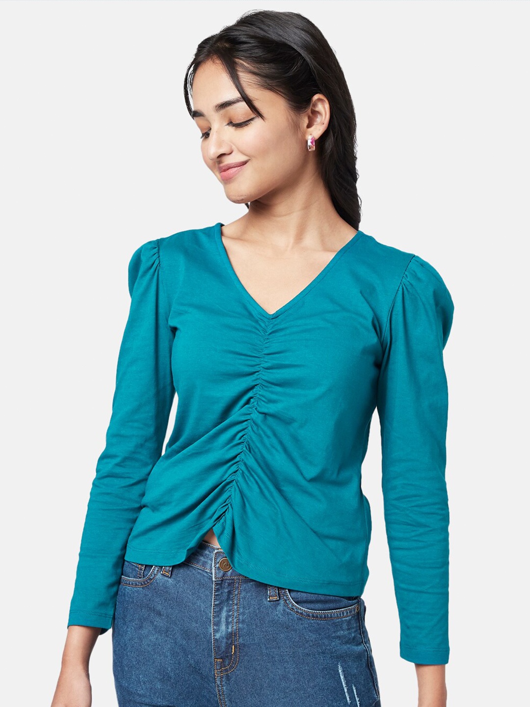 

YU by Pantaloons Woman Solid V- Neck Top, Teal