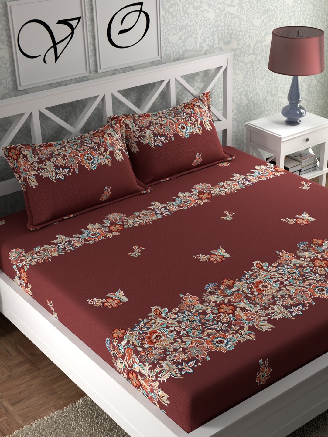 

CHHAVI INDIA Brown & Blue Floral Printed 210 TC Queen Bedsheet with 2 Pillow Covers