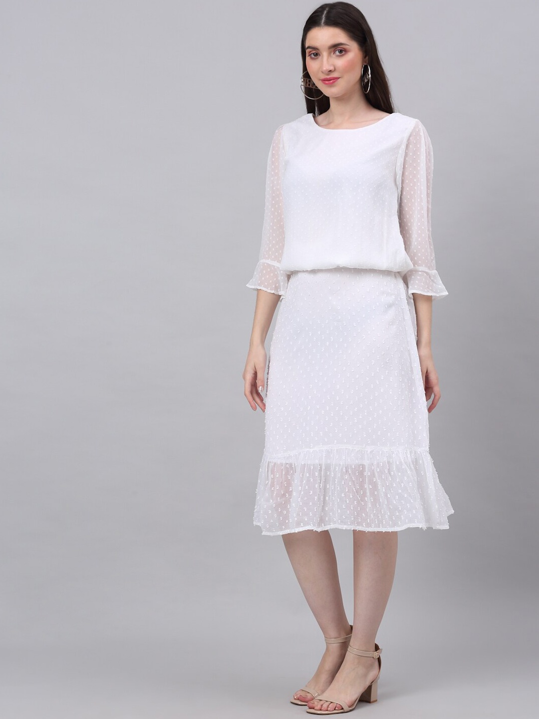 

NEUDIS Women Self-Design Top And Skirt Co-Ords, White
