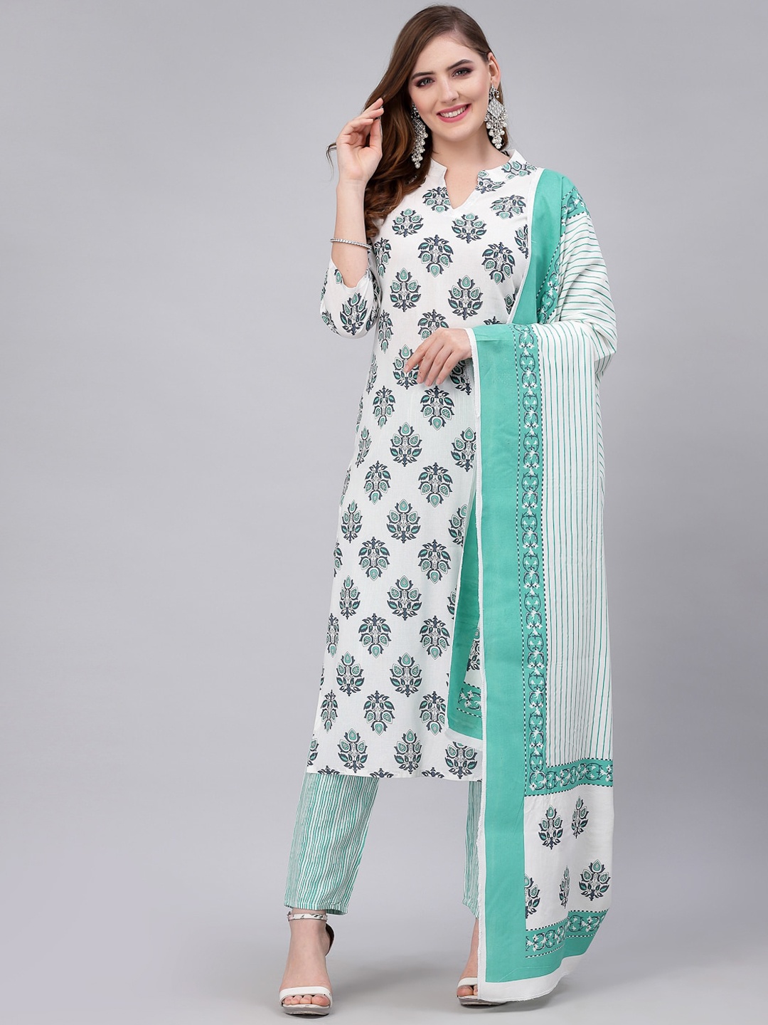 

JAIPURI BUNAAI Women White Floral Printed Kurta with Trousers & With Dupatta