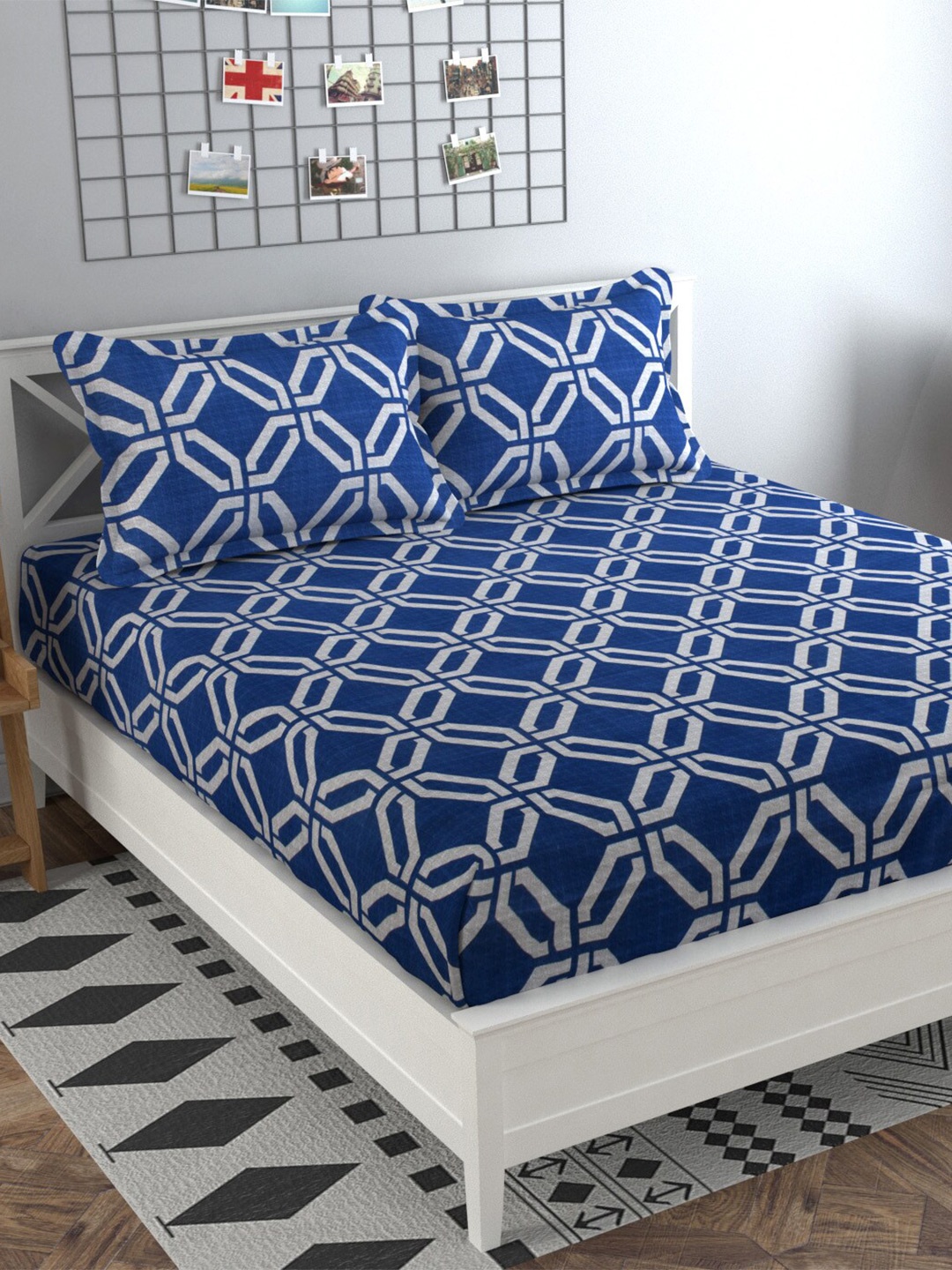 

Bajo's Blue & White Geometric 250 TC Cotton Fitted King Bedsheet with 2 Pillow Covers