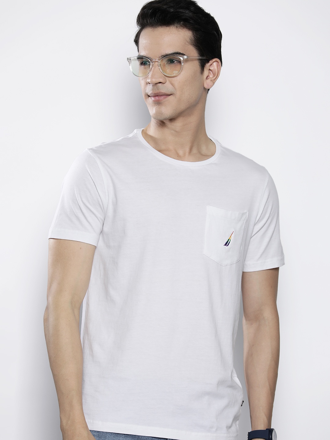 

Nautica Men Solid Pure Cotton T-shirt, White
