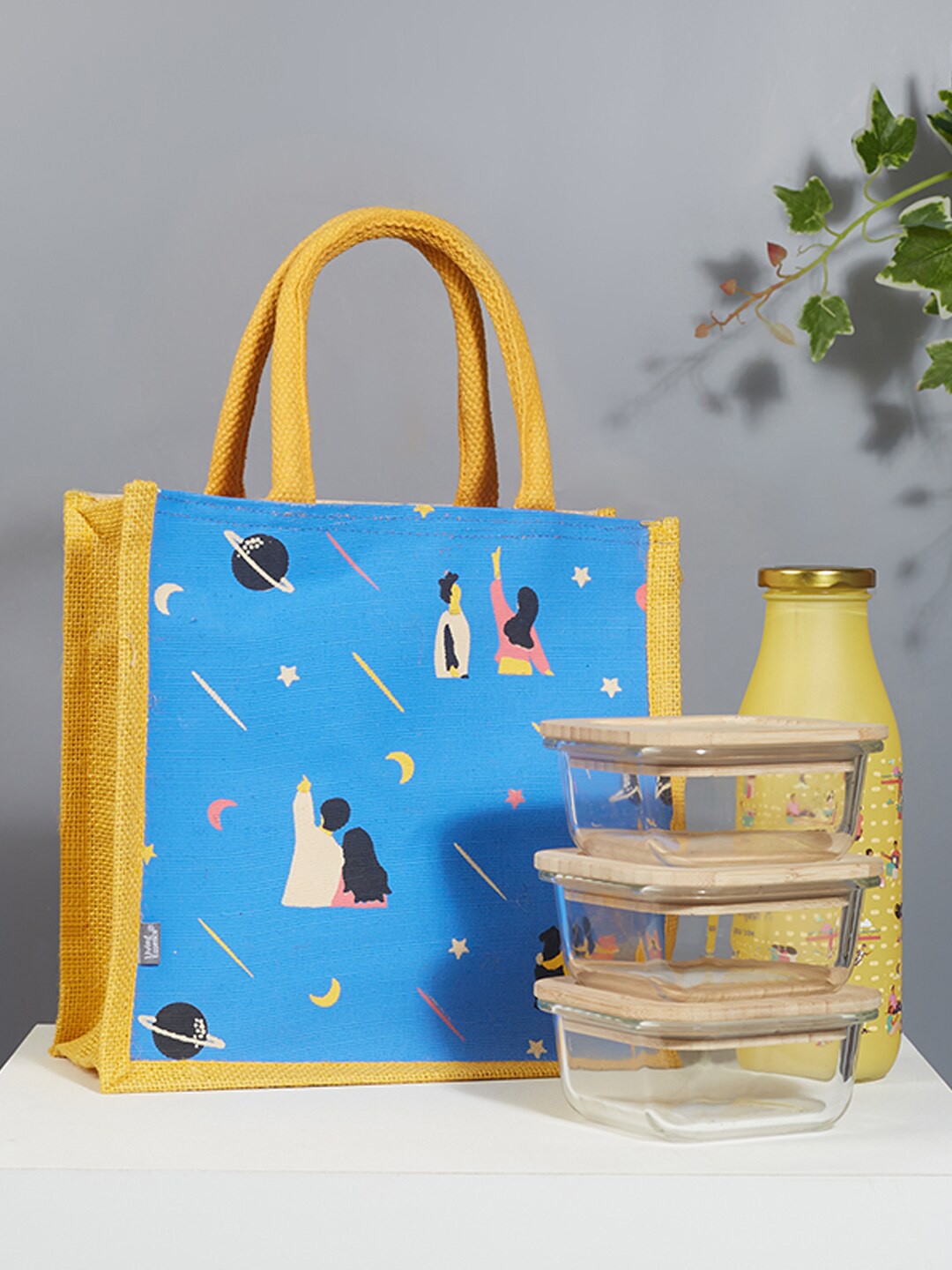 

HomeTown Good Life Jute Reversible Stary Night Printed Lunch Bag, Navy blue