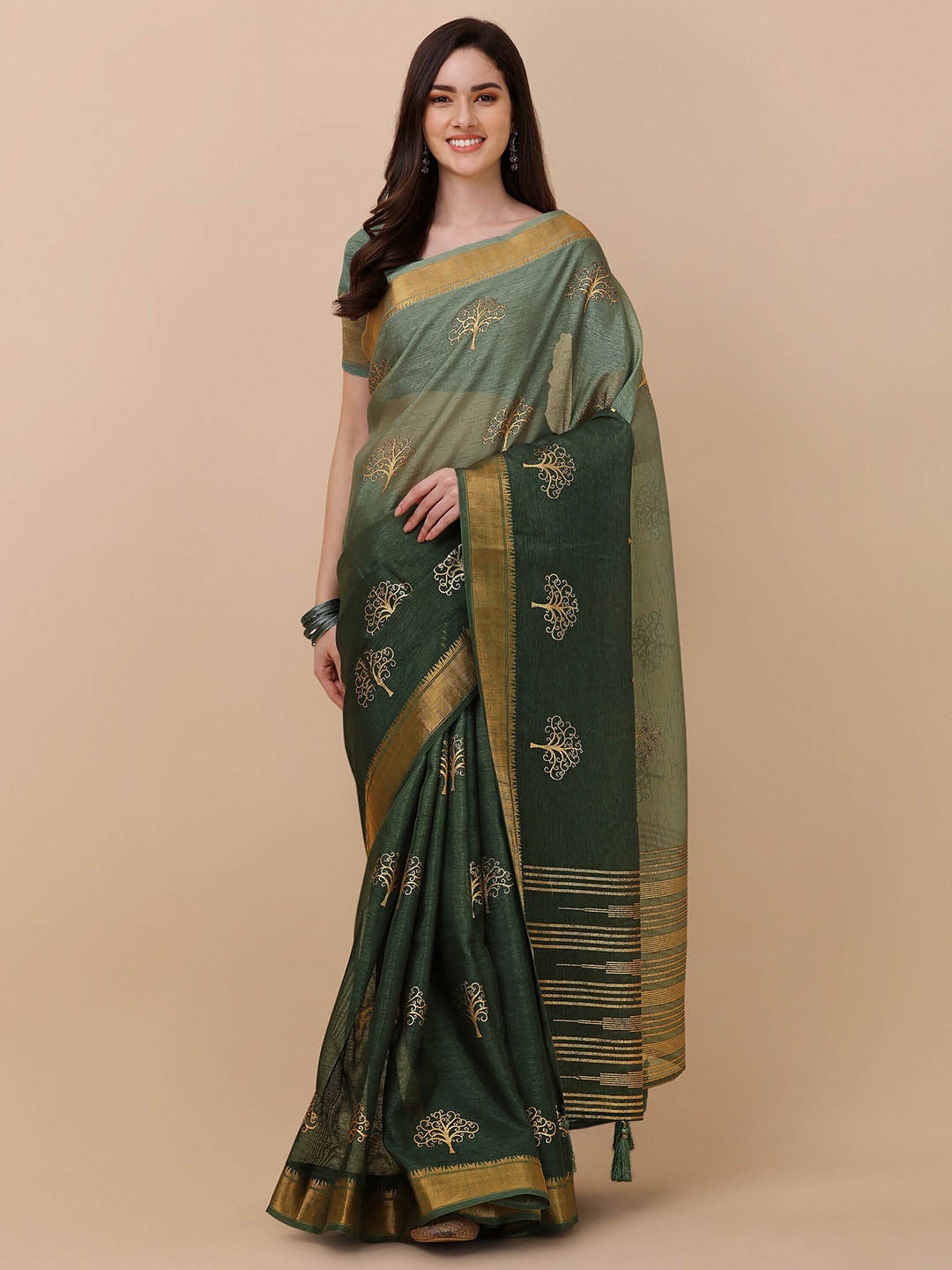 

Mitera Fluorescent Floral Zari Pure Silk Saree, Fluorescent green