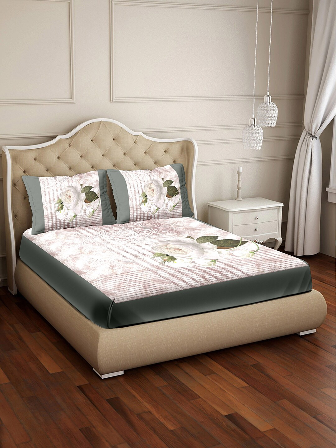 

BELLA CASA Scotland Grey & Green 350 TC Pure Cotton King Bedsheet with 2 Pillow Covers
