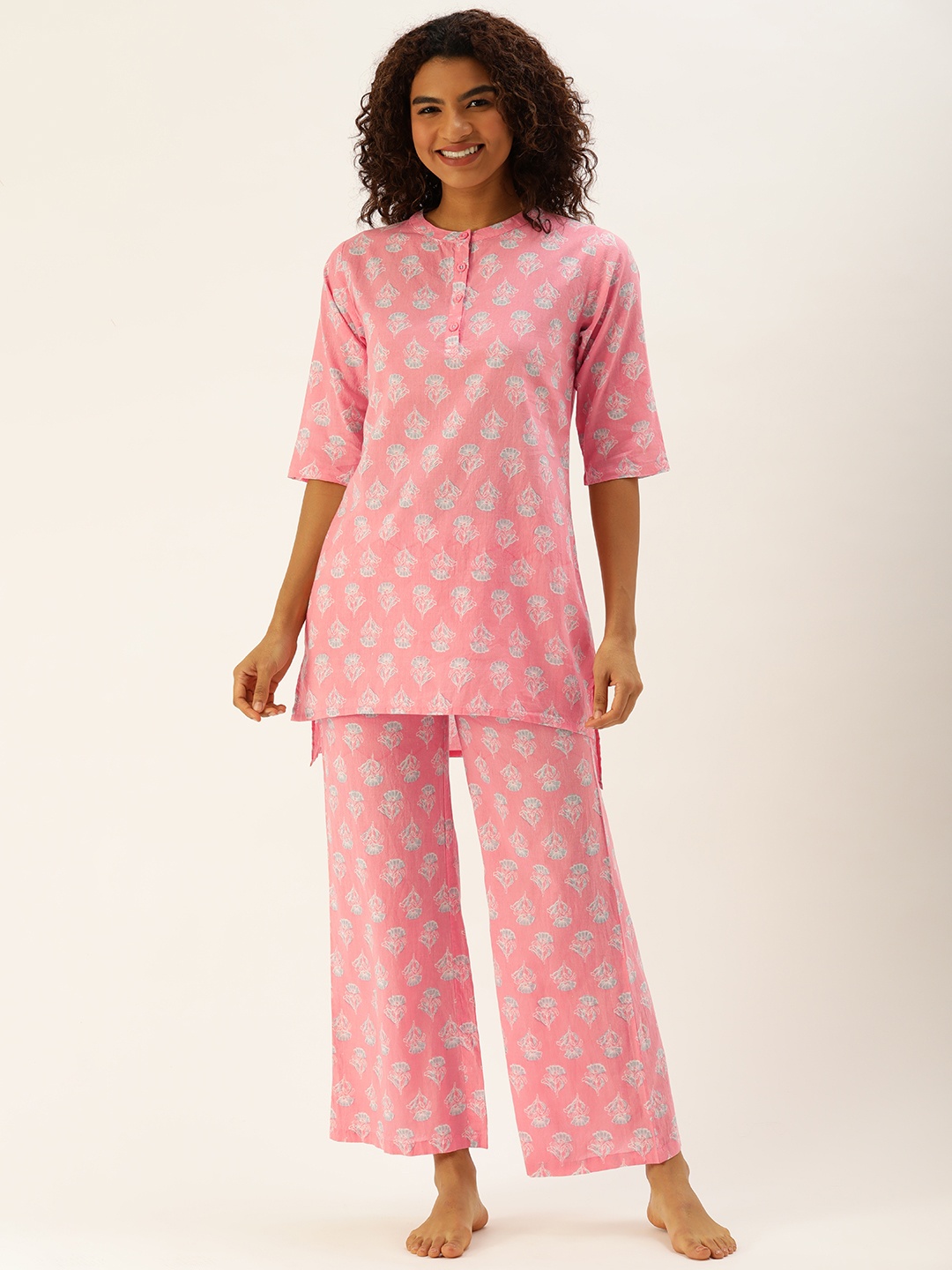 

Clt.s Women Printed Pure Cotton Night suit, Pink