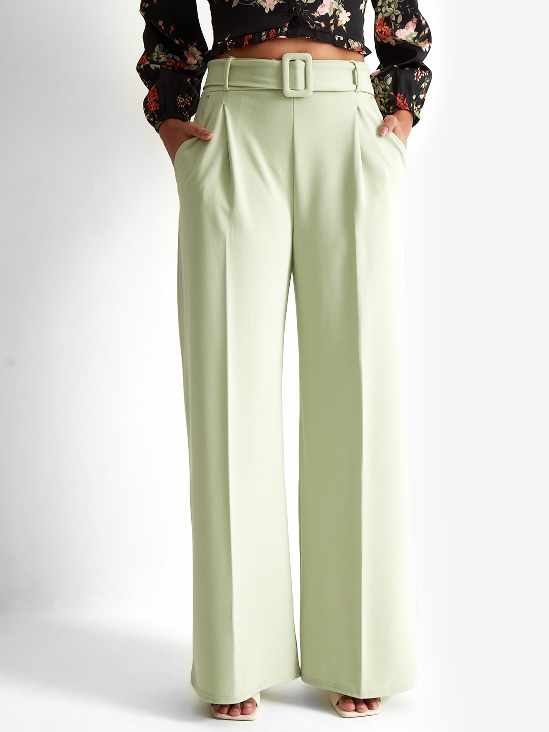 

COVER STORY Women Relaxed Straight Leg Loose Fit High-Rise Easy Wash Trousers, Green