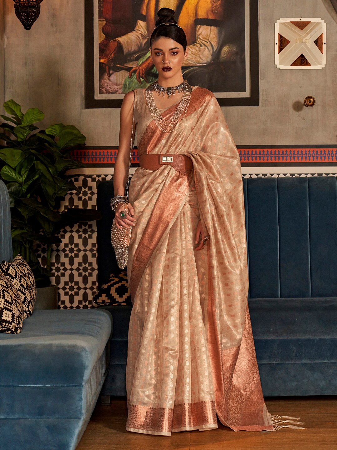 

Saree mall Paisley Zari Kanjeevaram Traditional Sarees, Cream