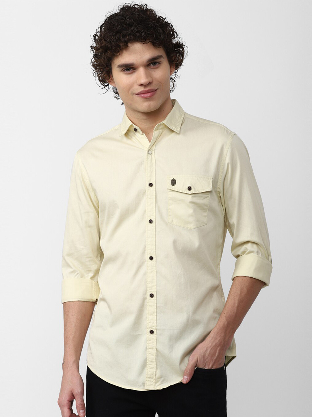 

Peter England Casuals Men Slim Fit Pure Cotton Casual Shirt, Yellow