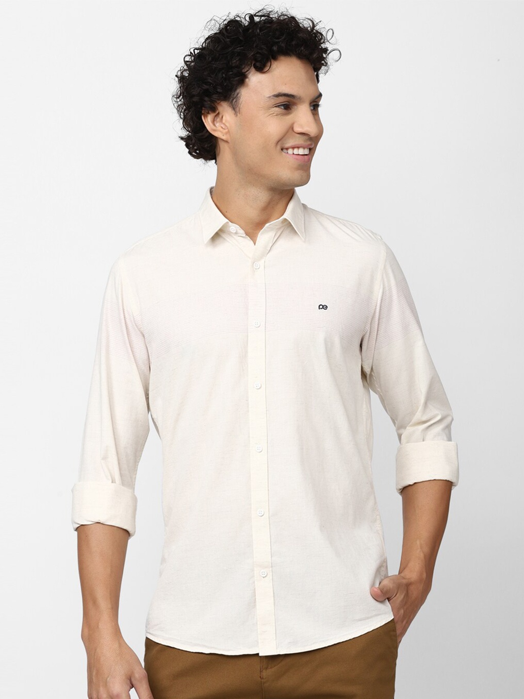 

Peter England Casuals Men Slim Fit Pure Cotton Casual Shirt, Cream