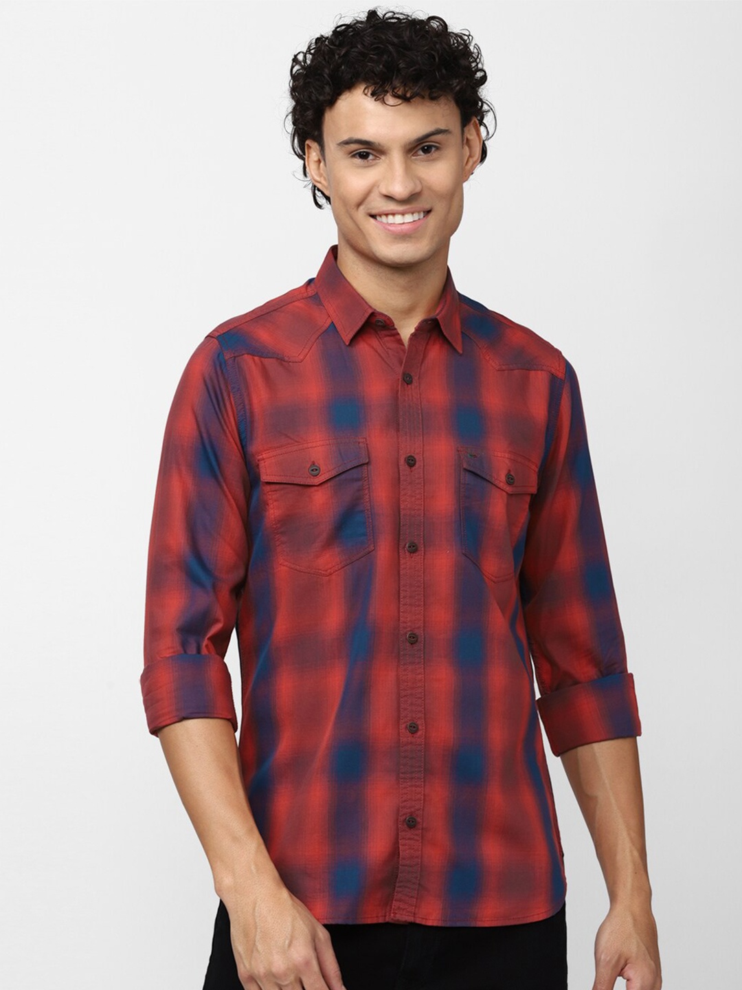 

Peter England Casuals Men Slim Fit Checked Pure Cotton Casual Shirt, Red