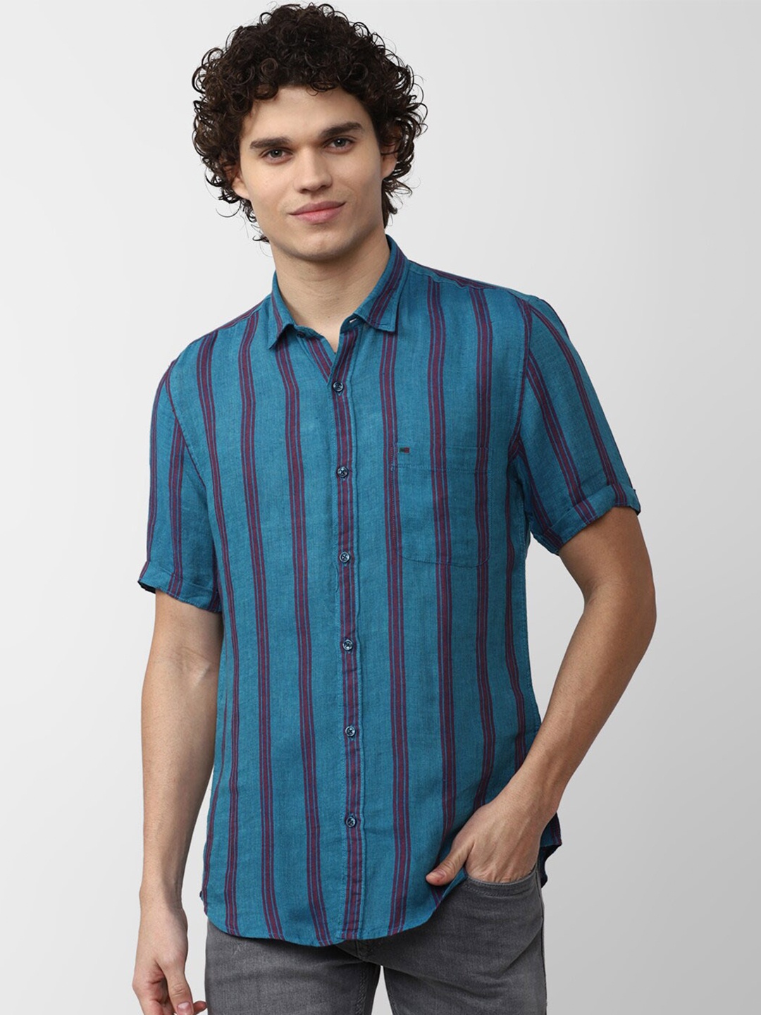 

Peter England Casuals Men Striped Cotton Slim Fit Casual Shirt, Blue