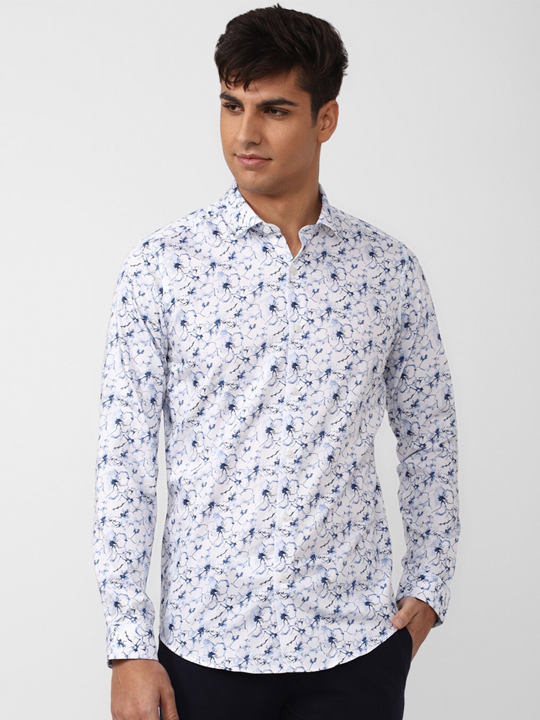 

SIMON CARTER LONDON Men Slim Fit Floral Printed Cotton Casual Shirt, White
