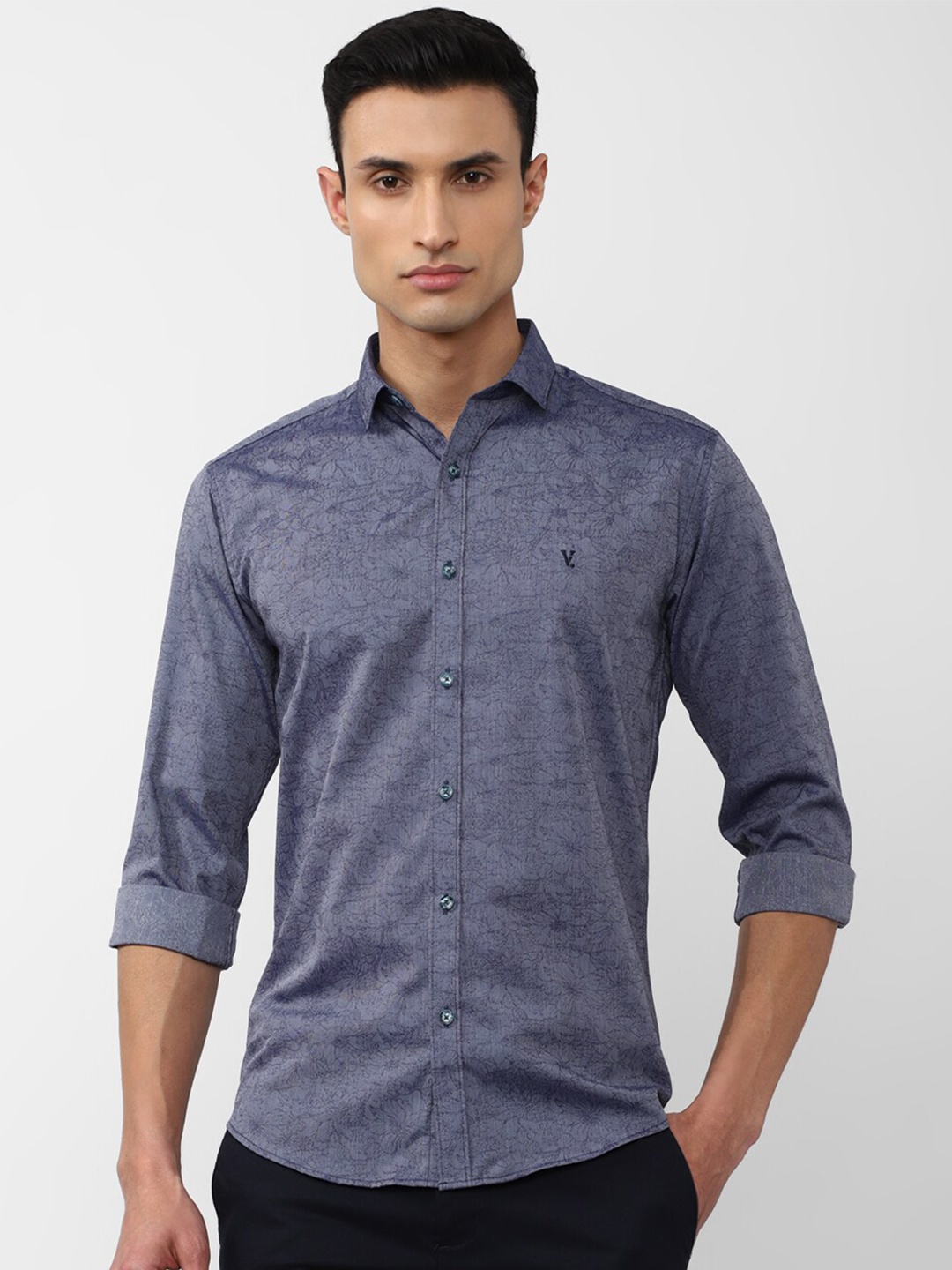 

V Dot Men Slim Fit Floral Printed Cotton Formal Shirt, Blue