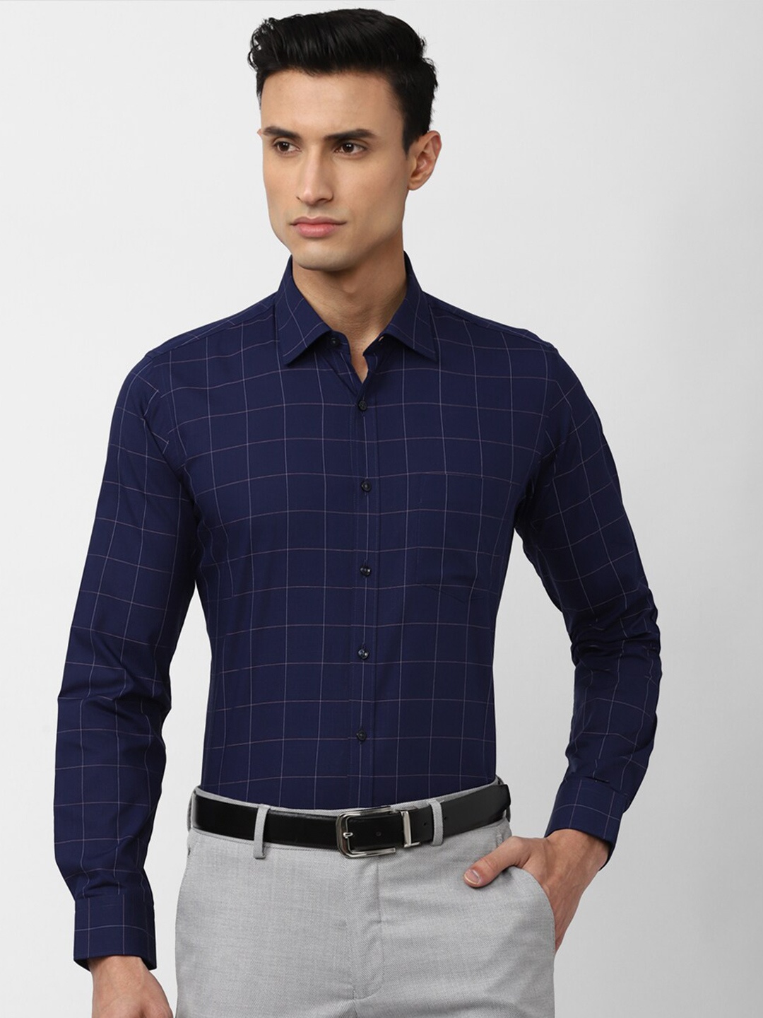 

Van Heusen Men Slim Fit Windowpane Checked Pure Cotton Formal Shirt, Navy blue