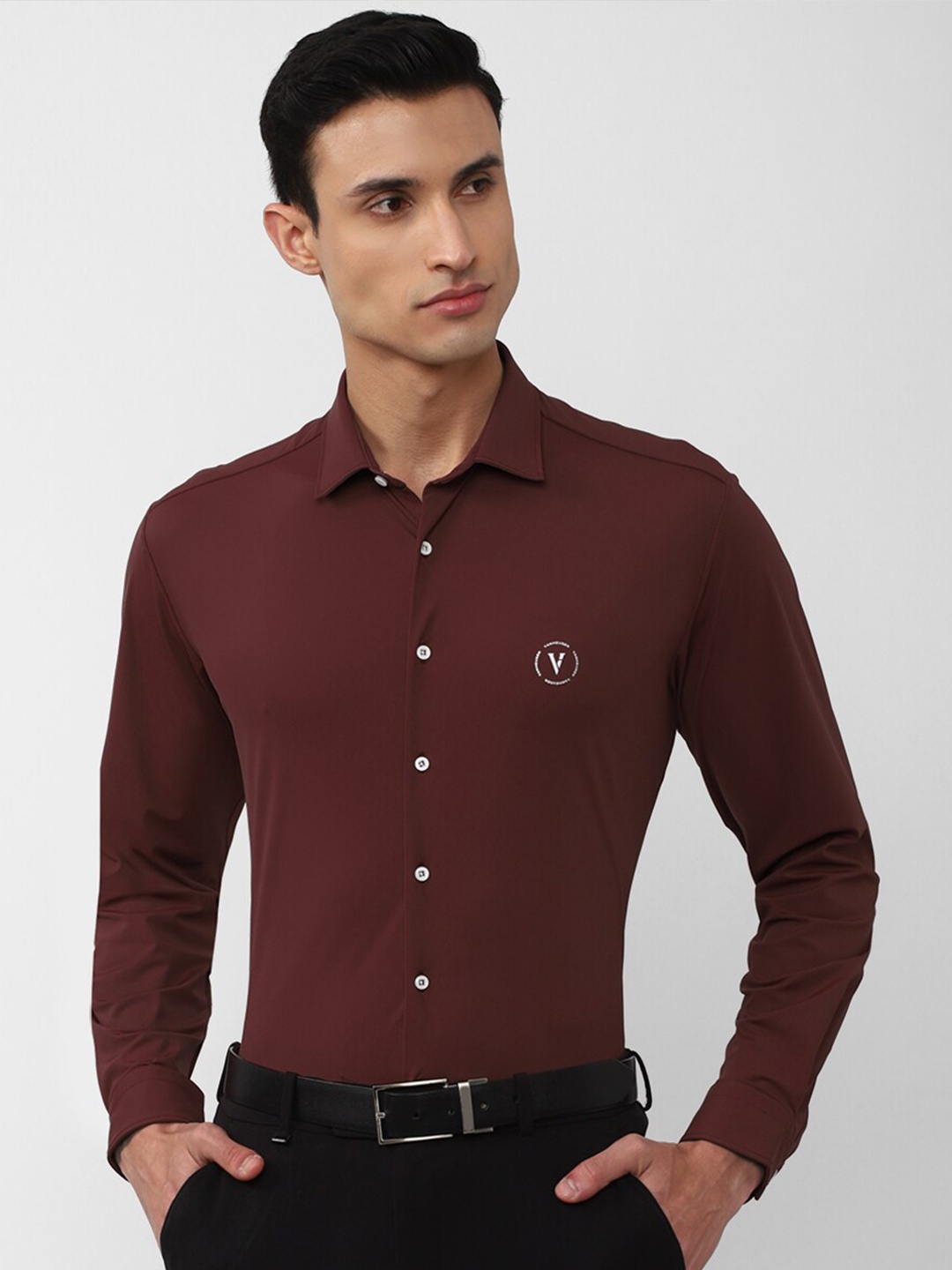 

Van Heusen Men Slim Fit Formal Shirt, Maroon