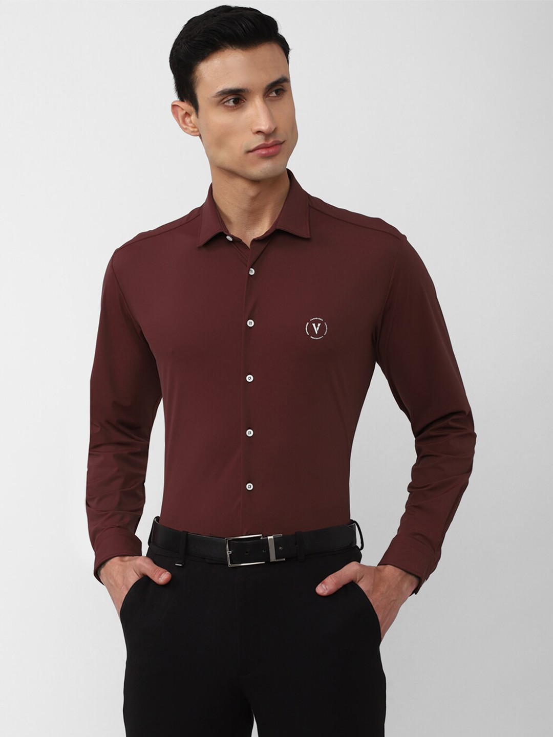

Van Heusen Men Slim Fit Formal Shirt, Maroon