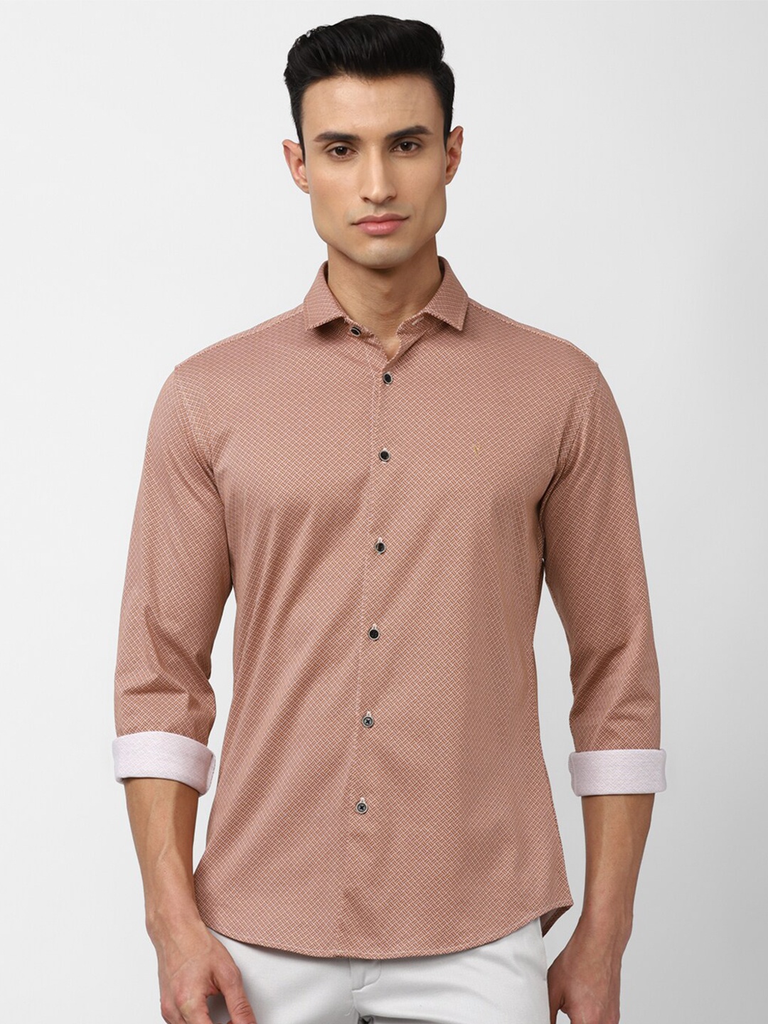 

Van Heusen Sport Men Slim Fit Printed Pure Cotton Casual Shirt, Peach