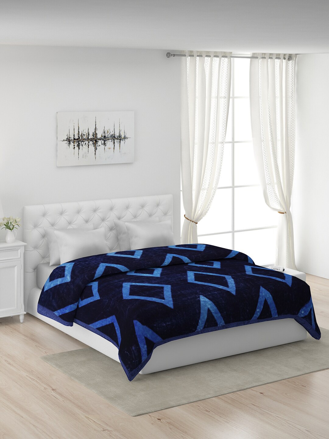 

Monte Carlo Black & Blue Geometric Mild Winter 600 GSM Double Bed Blanket