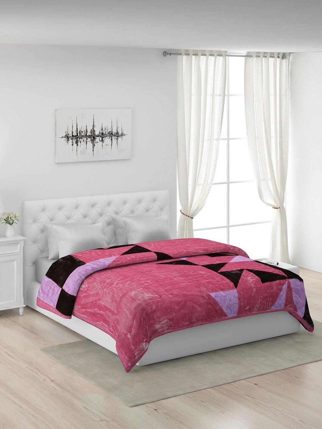 

Monte Carlo Pink & Black Geometric Heavy Winter Double Bed Blanket