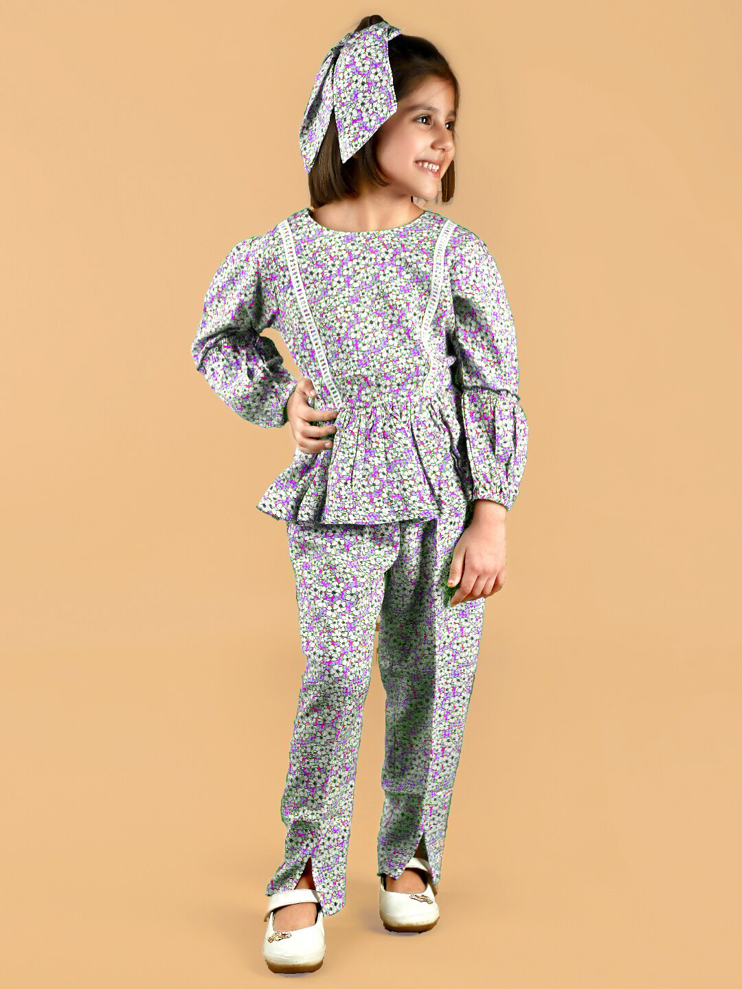 

Beyabella Girls Printed Top with Trousers, Purple