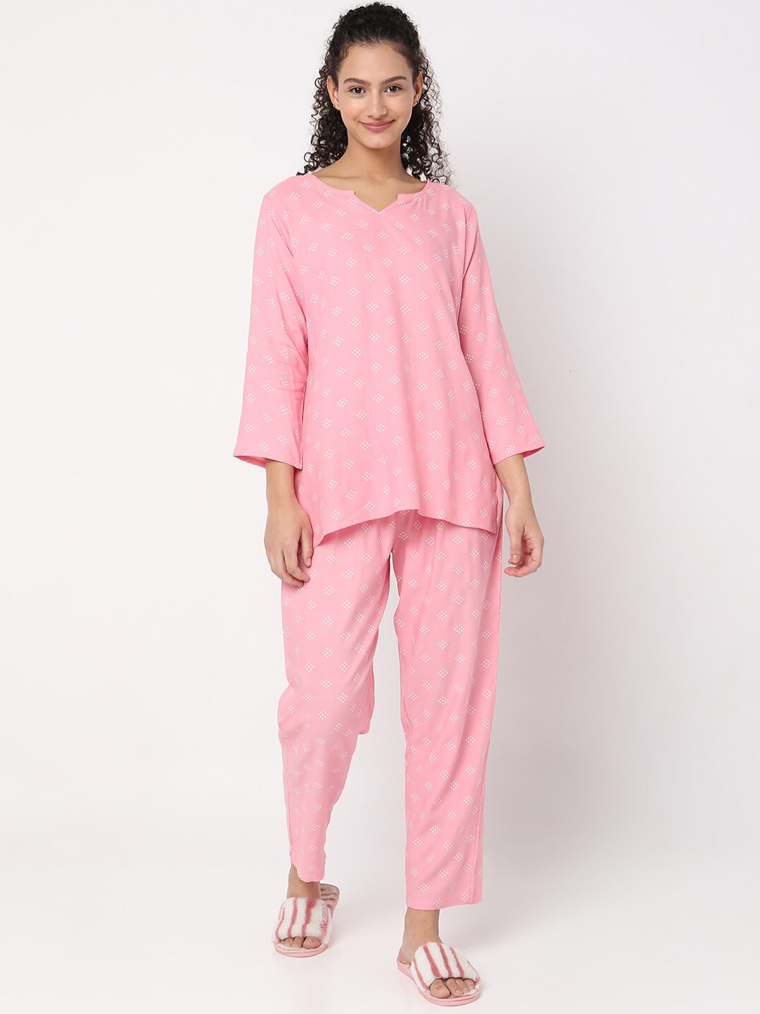 

Smarty Pants Women Printed Pure Cotton Night suit, Pink