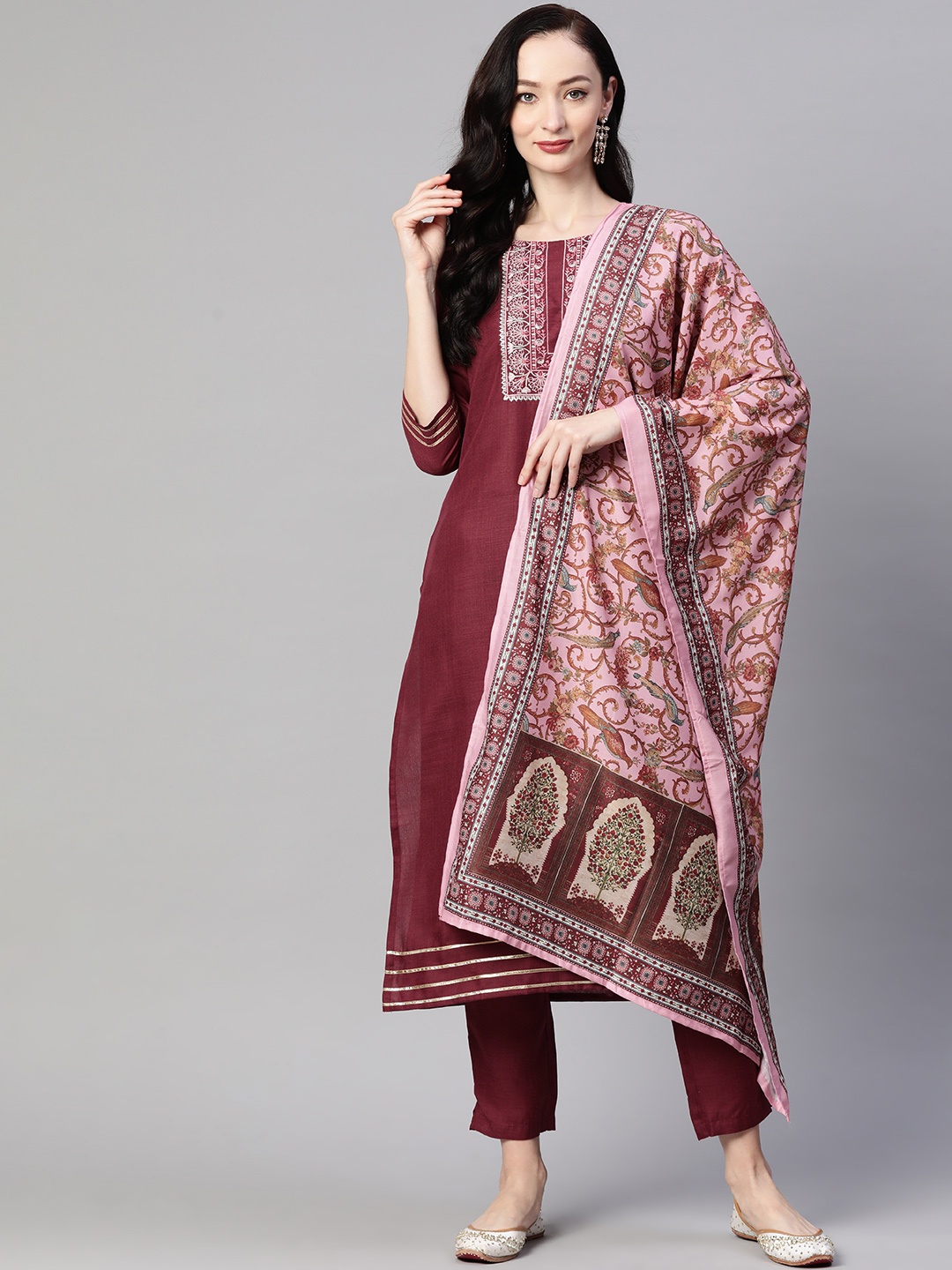 

SERONA FABRICS Women Floral Yoke Design Kurta With Trousers & With Dupatta, Maroon