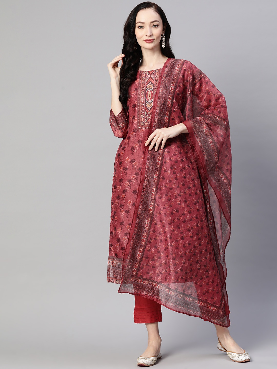 

SERONA FABRICS Women Printed Sequinned Chanderi Cotton Kurta With Trousers & With Dupatta, Pink
