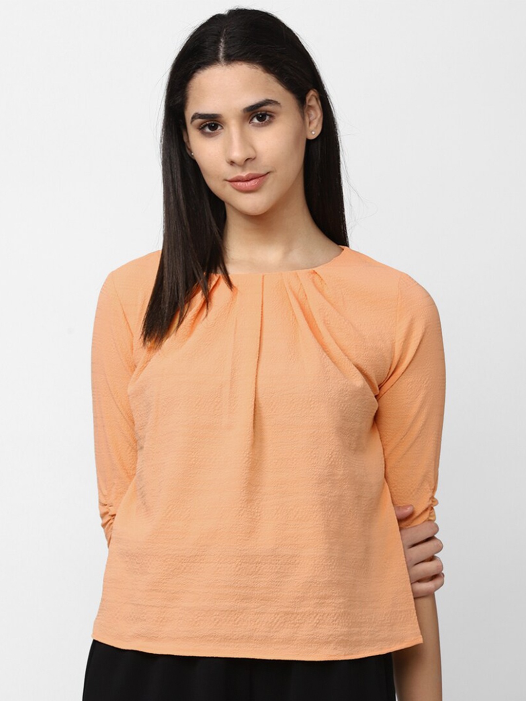 

Van Heusen Woman Solid Top, Peach