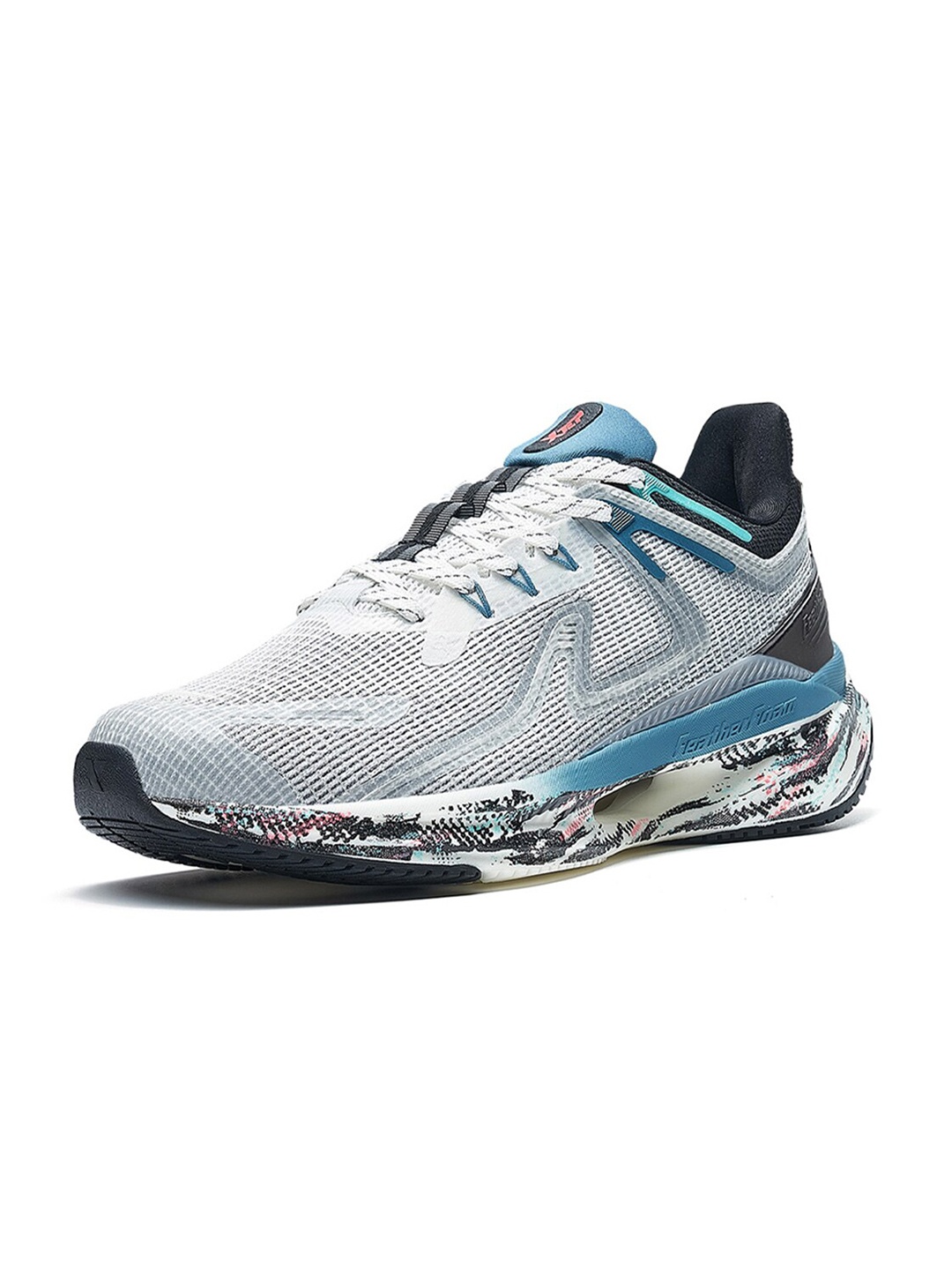 

Xtep Men Textile Super Foam Running Non-Marking Shoes, Grey
