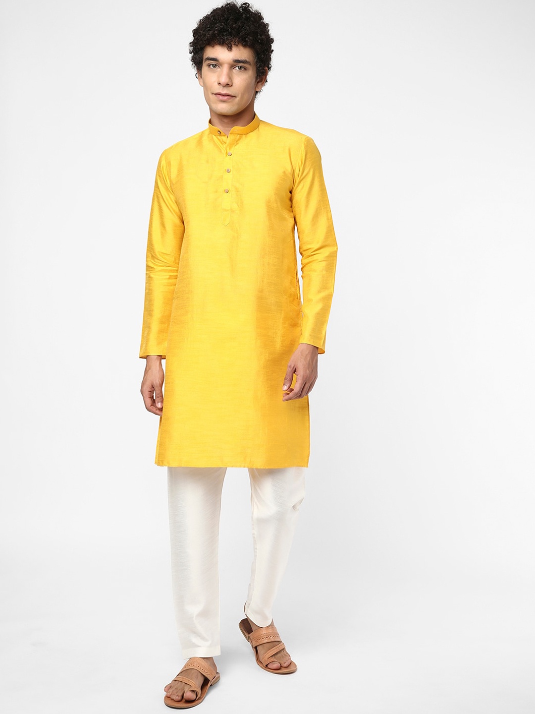 

R&B Men Mandarin Collar Kurta, Yellow