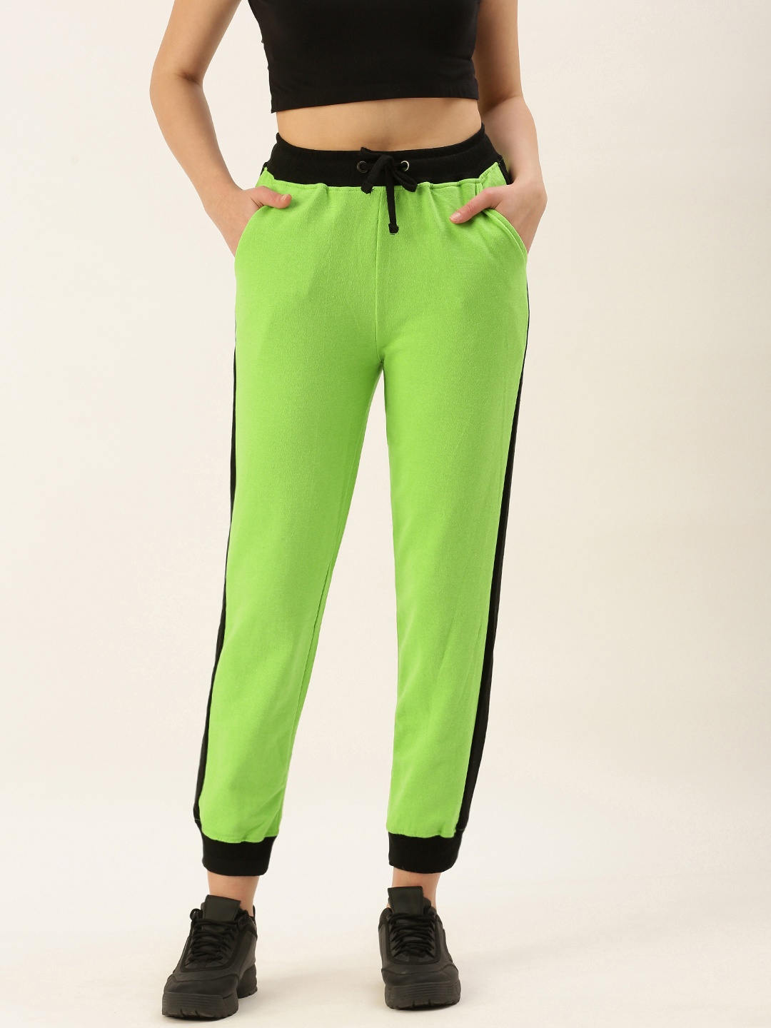 

ARISE Women Solid Regular Fit Joggers, Green