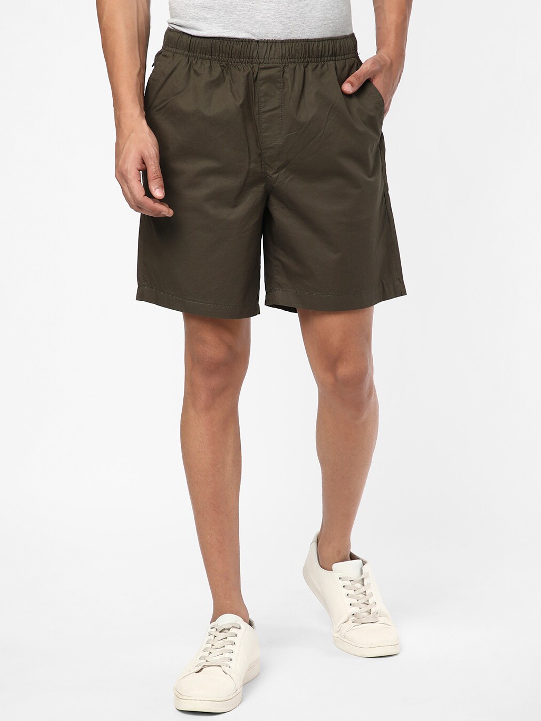 

R&B Men Cotton Shorts, Olive