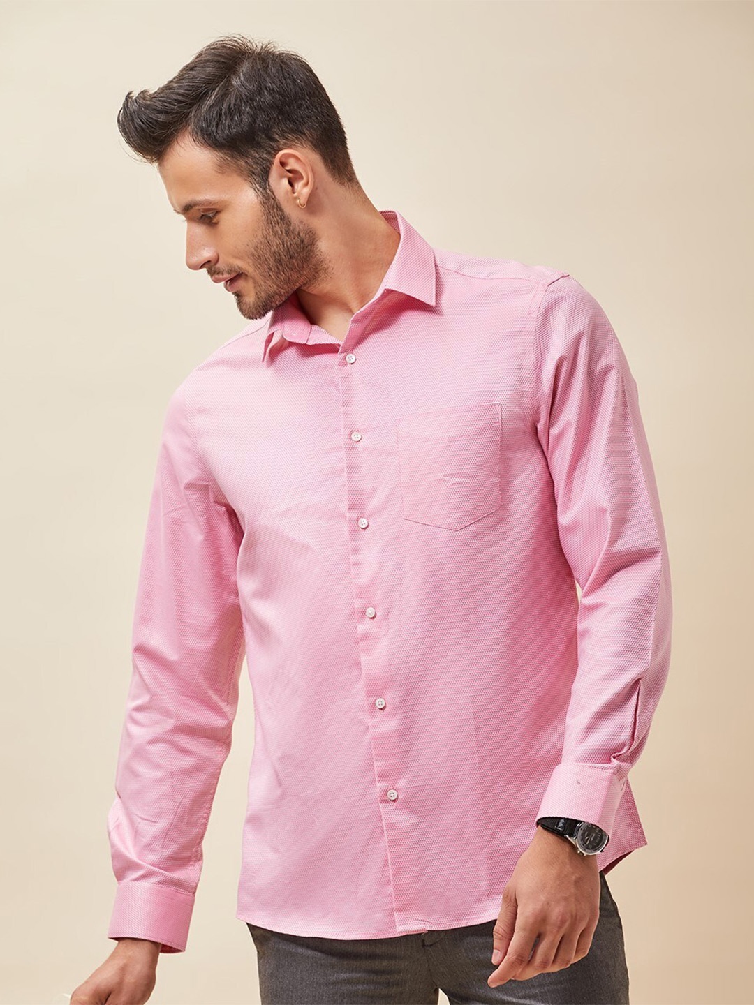 

J Hampstead Men Self Design Cotton Slim Fit Casual Shirt, Pink