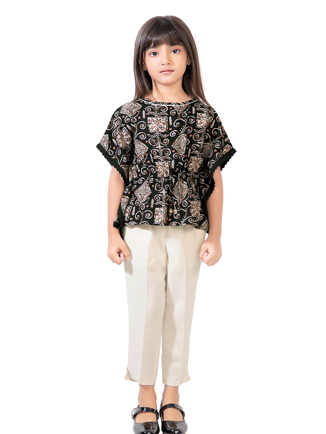 

Tiny Baby Girls Printed Top With Trousers, Black