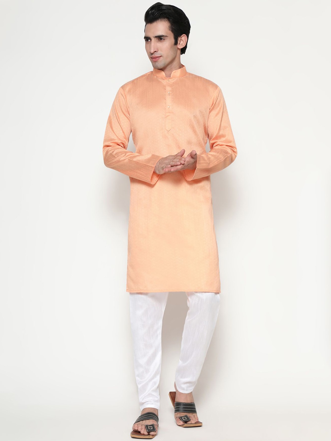 

PREMROOP- THE STYLE YOU LOVE Men Ethnic Kurta with Pyjamas, Peach