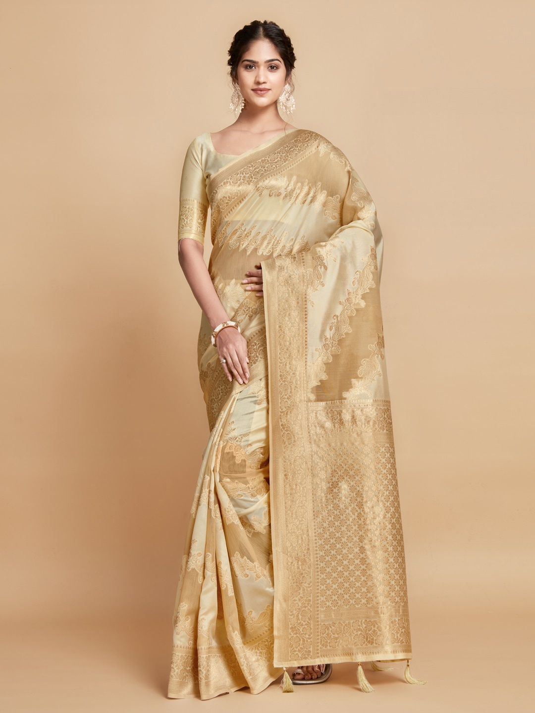

GAJARAI Paisley Zari Linen Blend Ready to Wear Kanjeevaram Saree, Beige