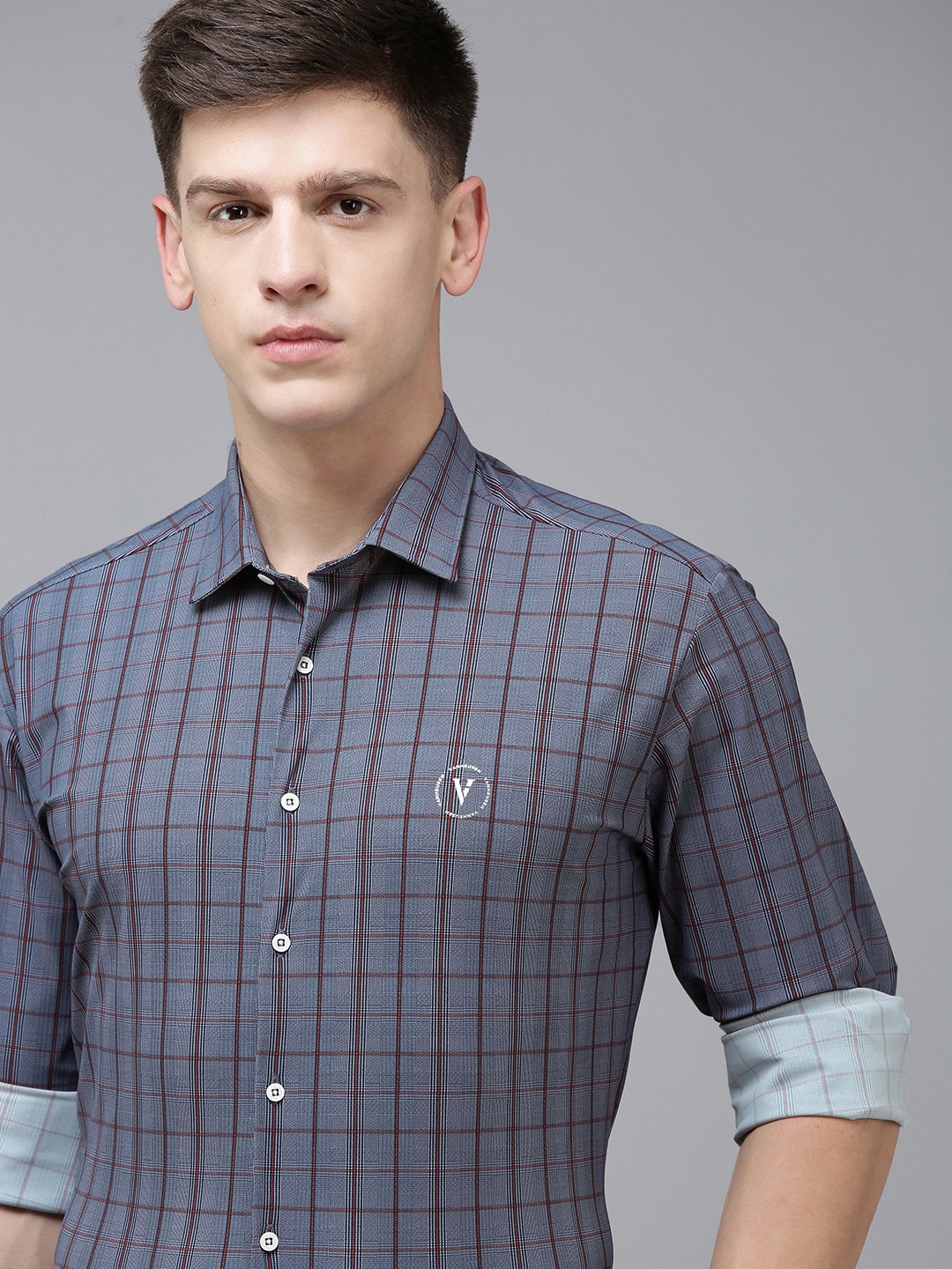 

Van Heusen Men Slim Fit Tartan Checks Opaque Knitted Formal Shirt, Grey