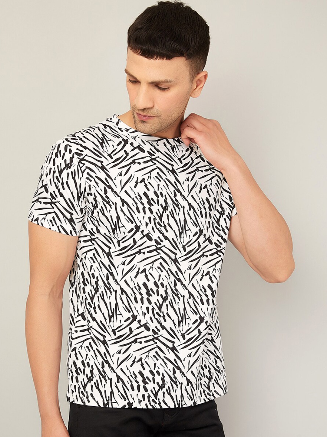 

Rodzen Men Cotton Printed T-shirt, White