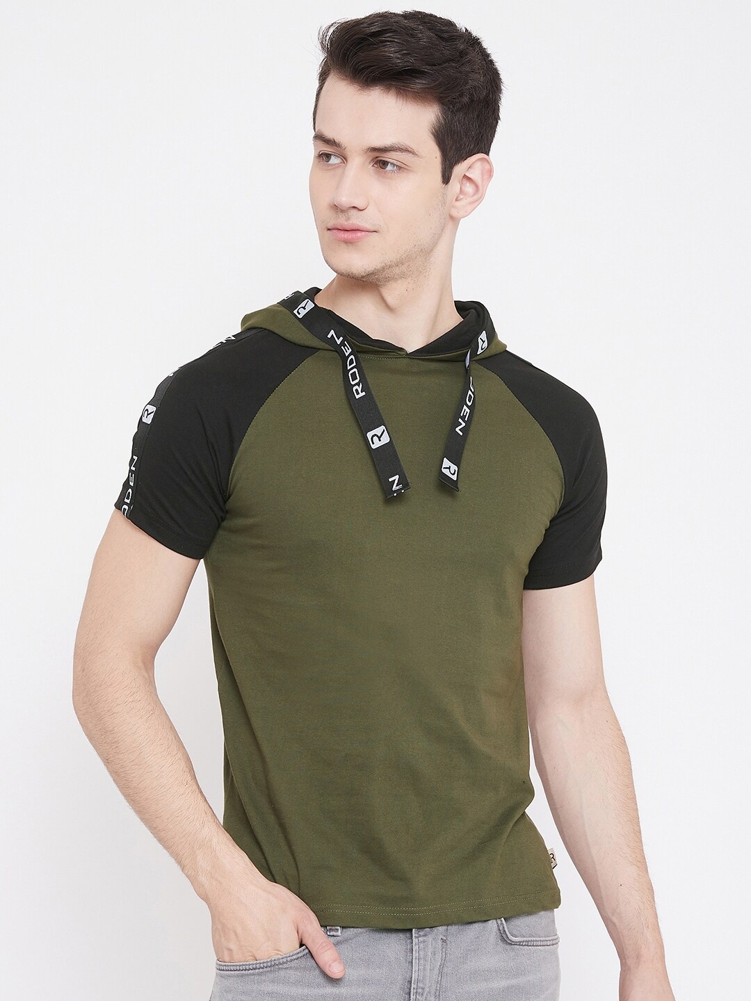 

Rodzen Men Cotton Colourblocked T-shirt, Olive