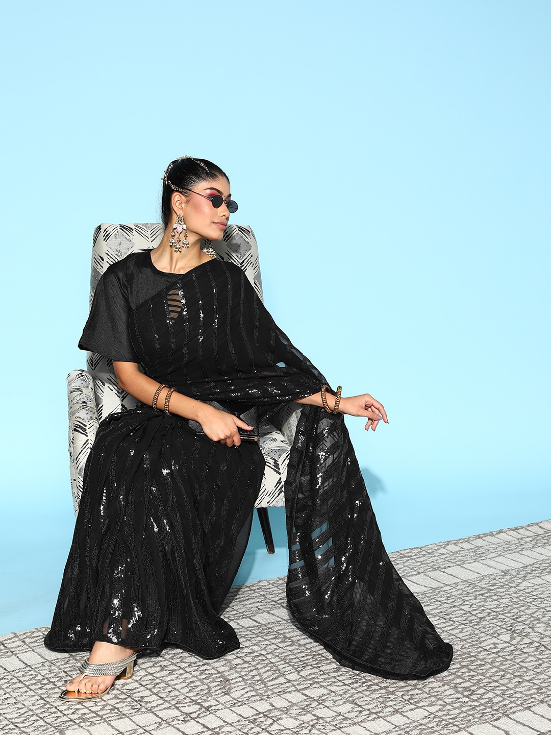 

Mitera Embellished Sequinned Maheshwari Saree, Black