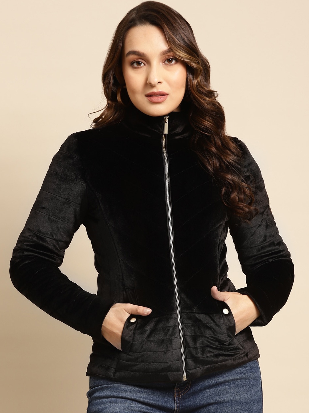 

Lakshita Women Outdoor Tailored Jacket, Black