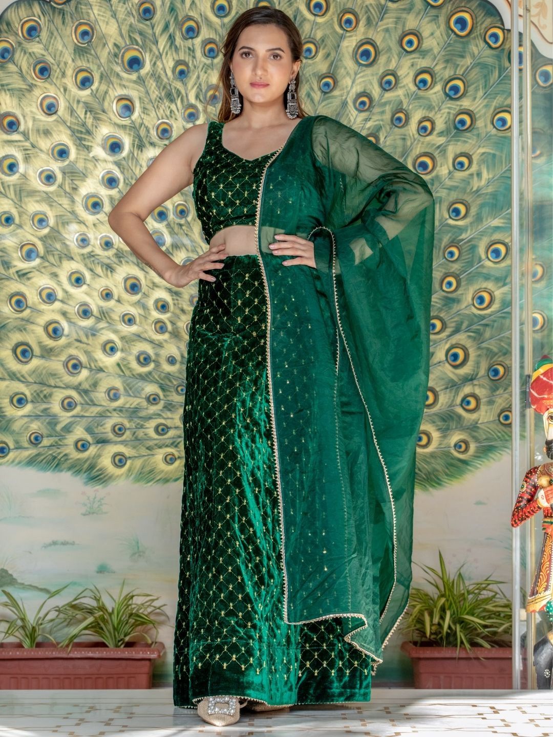 

HOUSE OF JAMOTI Green & Gold-Toned Embroidered Thread Work Ready to Wear Lehenga & Blouse With Dupatta