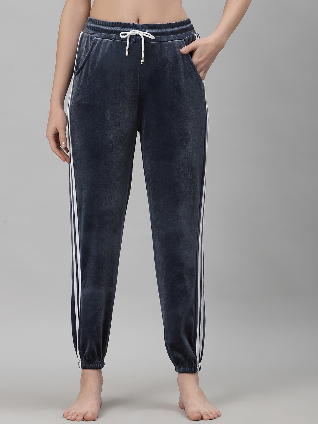 

NEUDIS Women Striped Velvet Finish Lounge Joggers, Blue