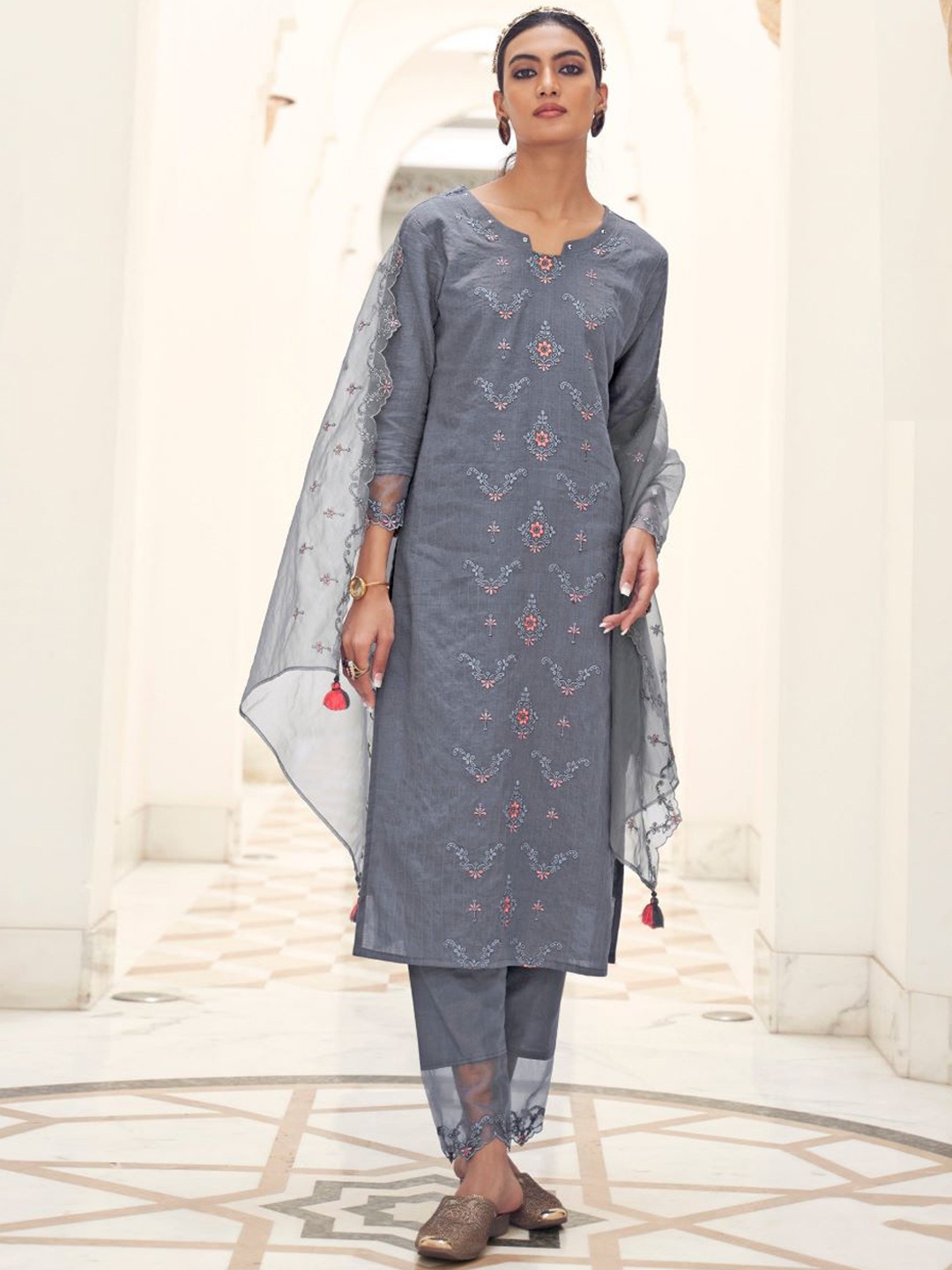 

AUTUMN LANE Women Ethnic Motifs Embroidered Pure Cotton Kurta with Trousers & Dupatta, Blue