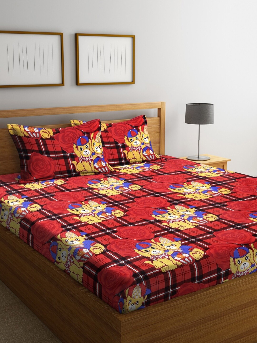 

ROMEE Floral Printed 144 TC Microfiber Queen Bedsheet with 2 Pillow Covers, Red