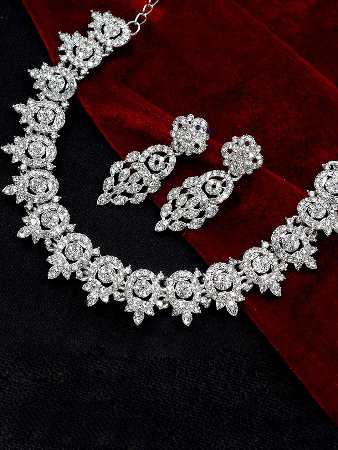 

SAIYONI Silver-Plated Stone-Studded Jewellery Set